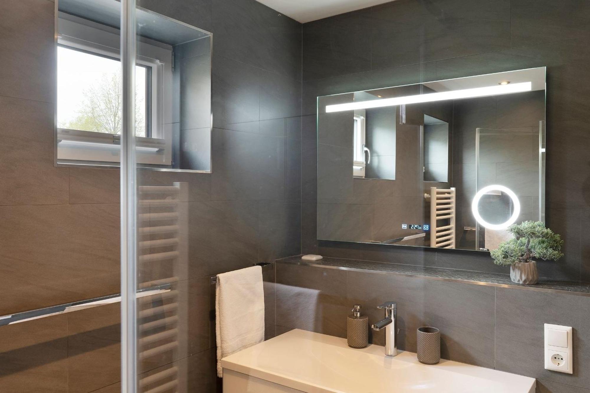 Neustaedter Strasse 79A Duenengras Apartment เกรอมิทซ์ ภายนอก รูปภาพ