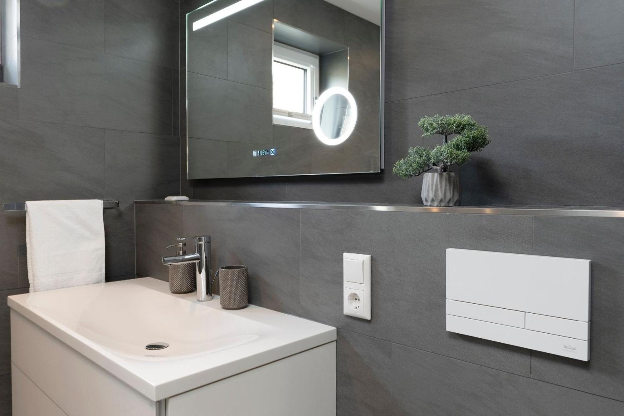Neustaedter Strasse 79A Duenengras Apartment เกรอมิทซ์ ภายนอก รูปภาพ