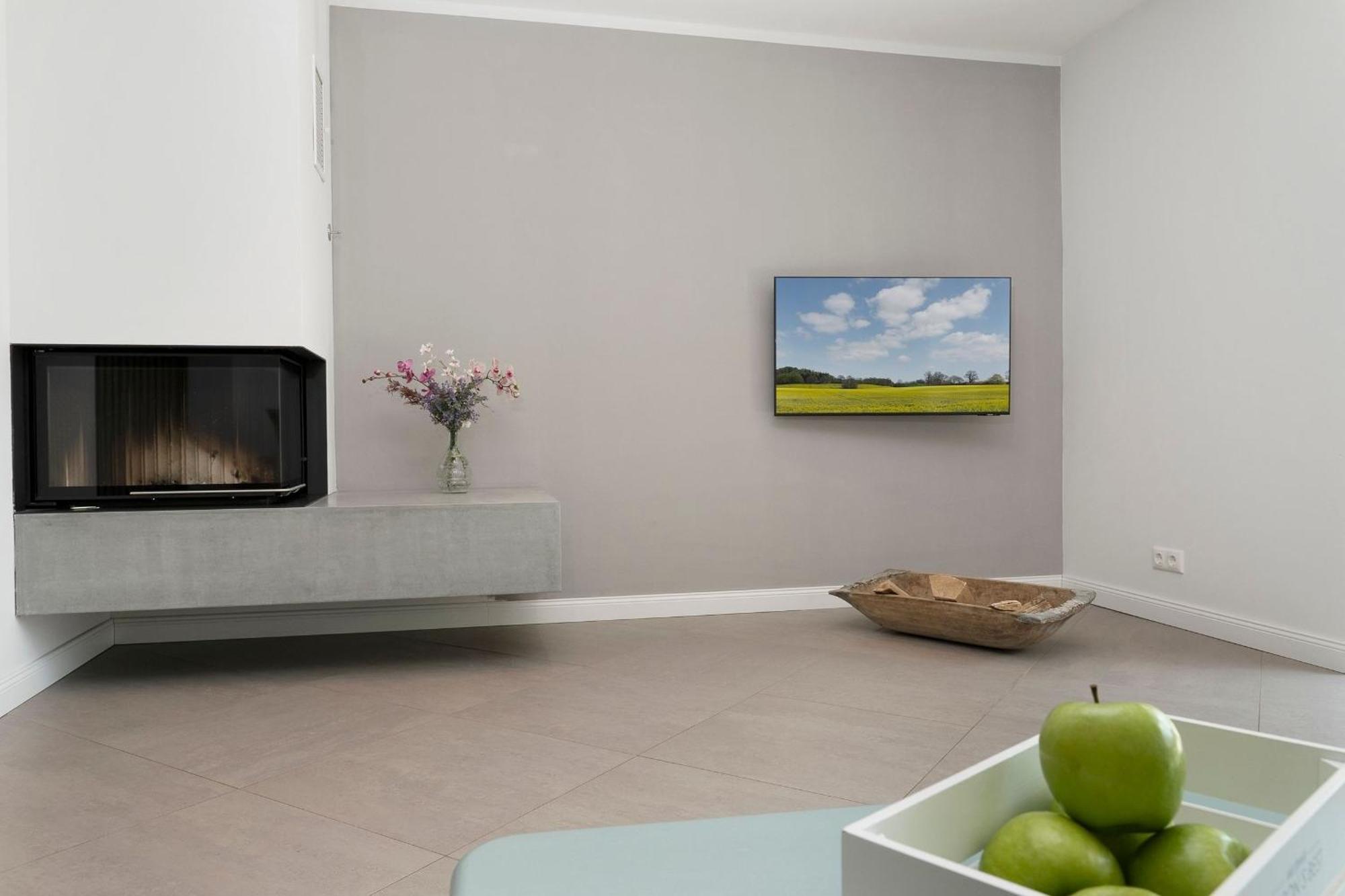 Neustaedter Strasse 79A Duenengras Apartment เกรอมิทซ์ ภายนอก รูปภาพ